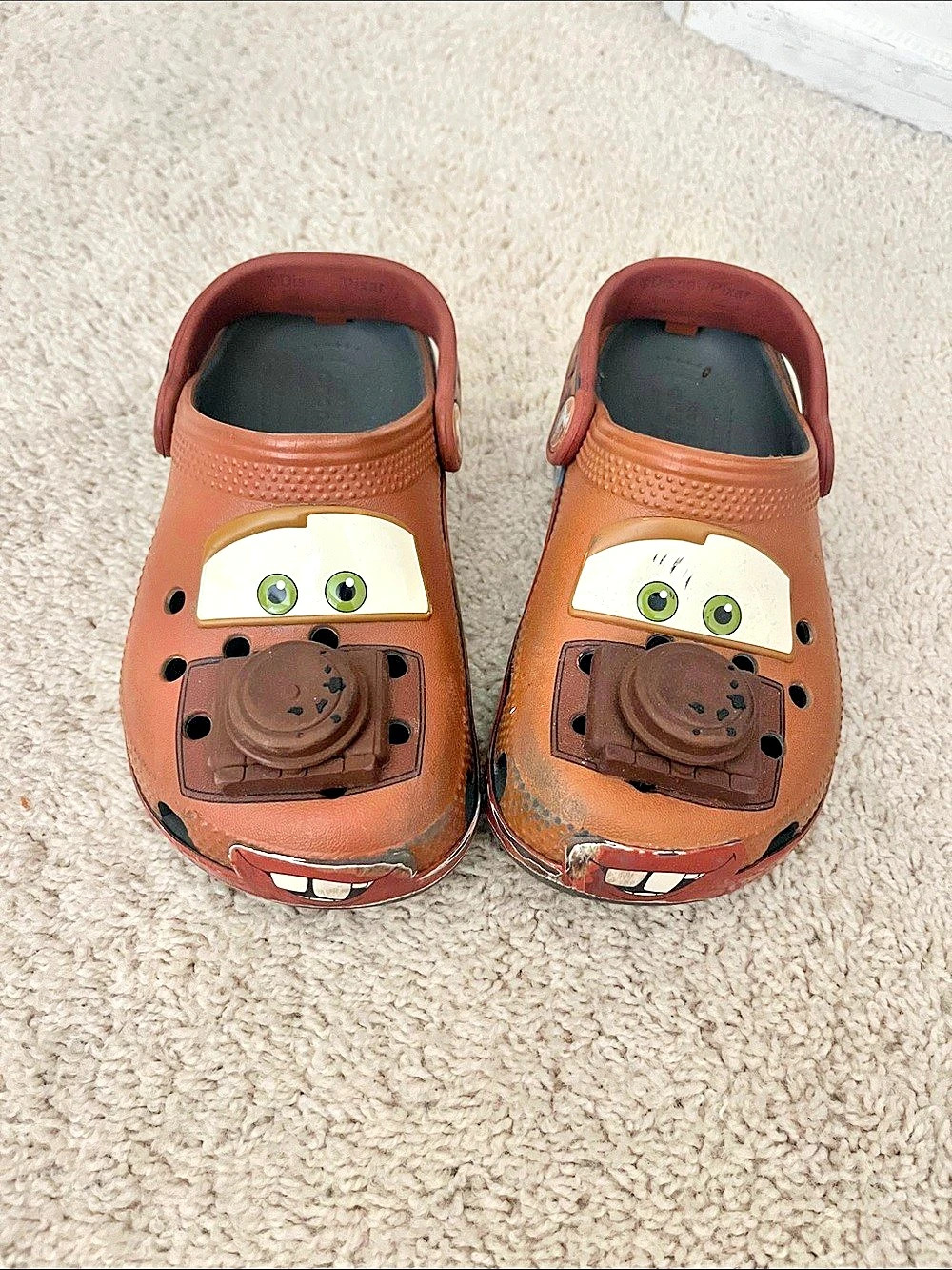 Crocs Disney Pixar Cars Tow Mater Classic Clog Kids Brown